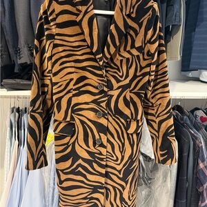Nili Lotan Black and Gold Patterned Coat